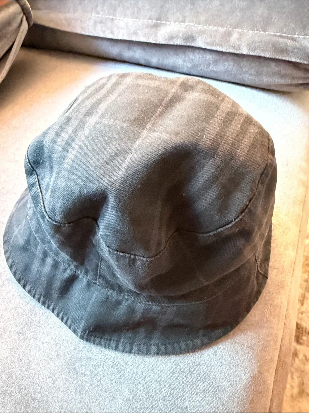 Toddler Unisex Burberry Black & Gray Bucket Hat (4T - 6X)